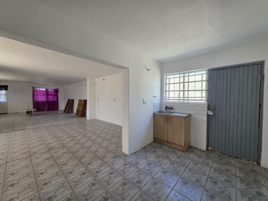 3 Bedroom Property for Sale in Electric City Western Cape